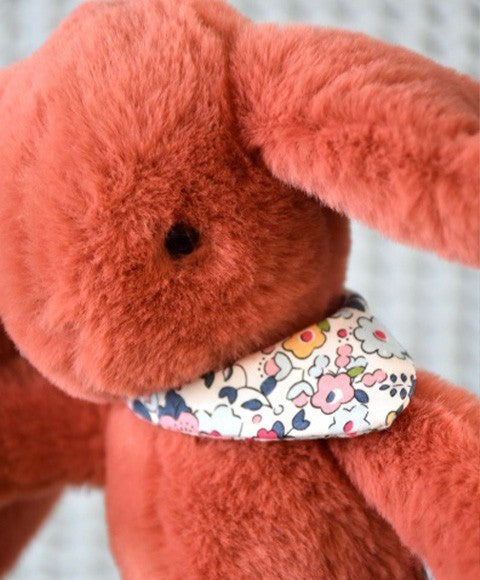 Peluche lapin orange 25 cm - Lapin Fleurette
