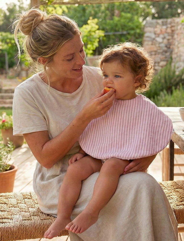 Bavoir 2 en 1 bi-matière (bavoir/ épaule) rayé vieux rose