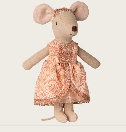 La princesse au petit pois, Grande sœur souris