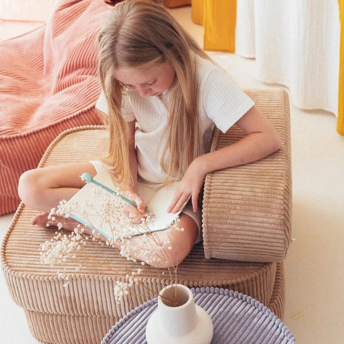 Chauffeuse velours côtelé Beige