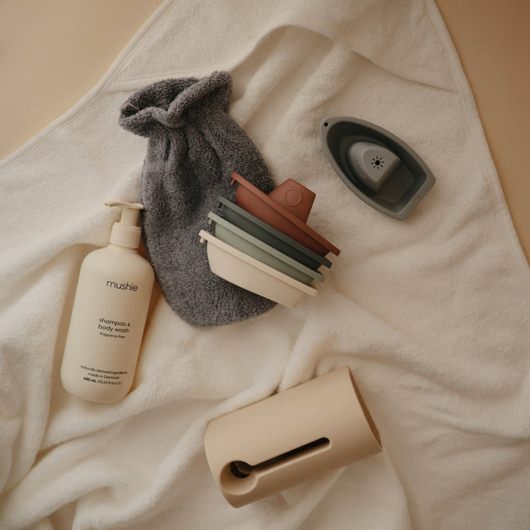 Ensemble de bateaux pour le bain