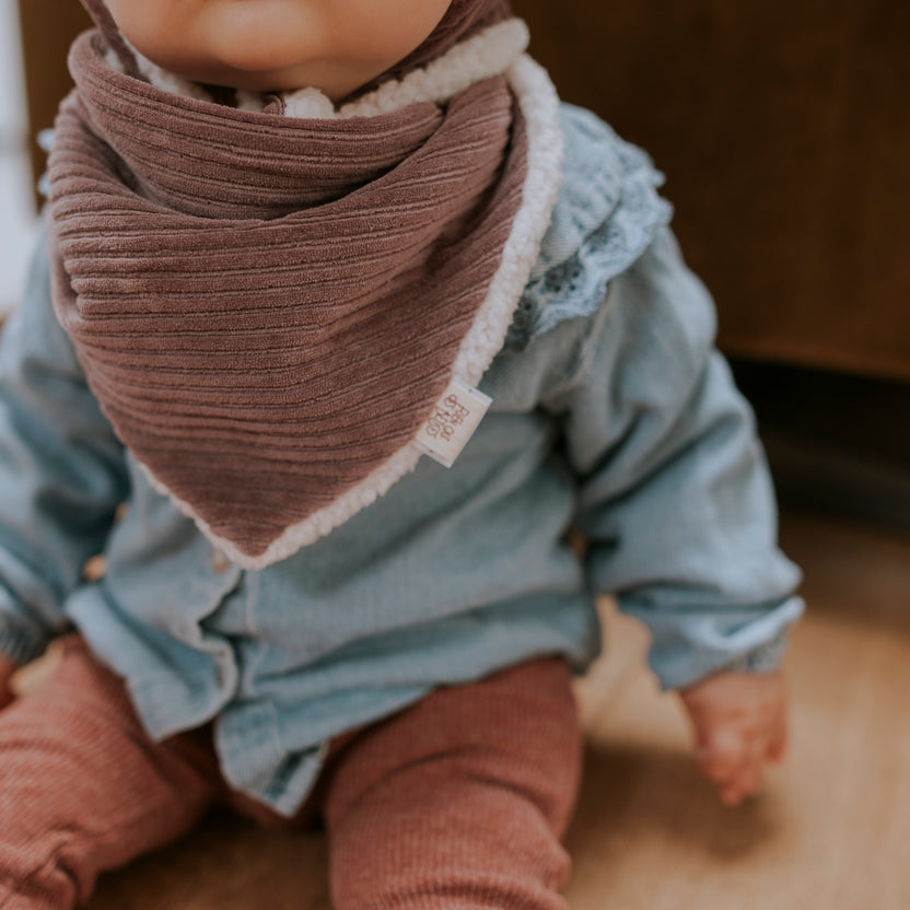 Cache-cou velours parme 3mois/8 ans