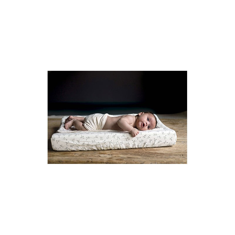 Housse de matelas à langer fleur d'olivier