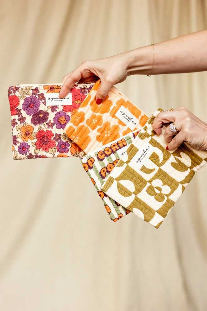 Mini Pochette Mana "Bloom"

Macadamia