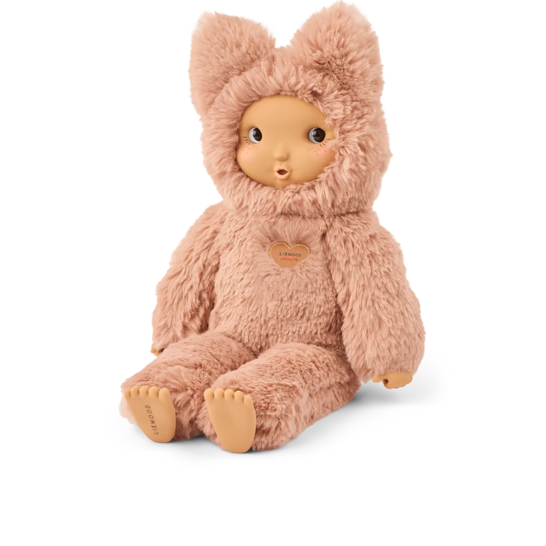 Poupée en peluche Misa Cleo