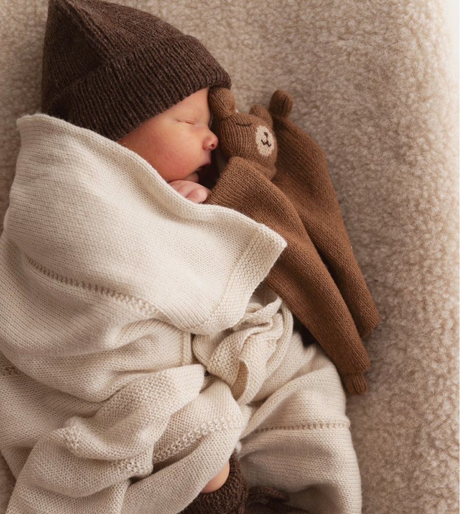 Doudou plat tricoté - ourson noisette